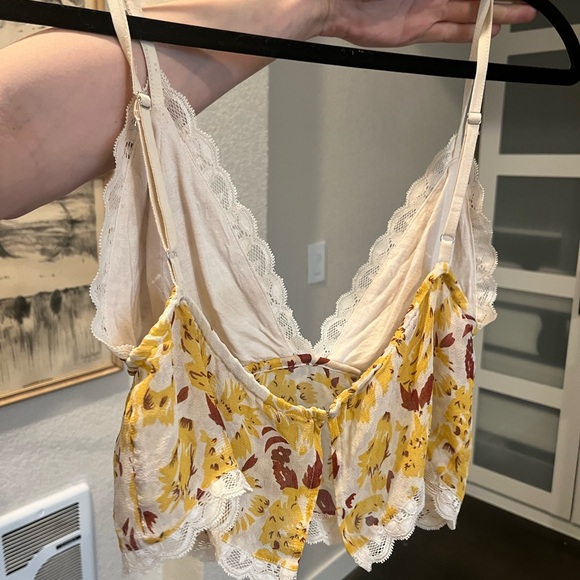 Chaan Lu Floral Bralette Cami - Picture 4 of 5